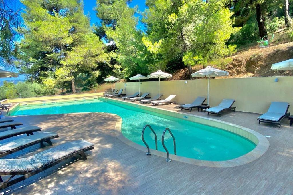 Greek Pride Cronwell Rahoni Hotel (Adults Only) Неа-Скиони Экстерьер фото