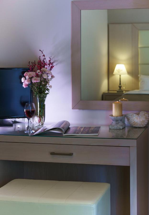 Greek Pride Cronwell Rahoni Hotel (Adults Only) Неа-Скиони Экстерьер фото