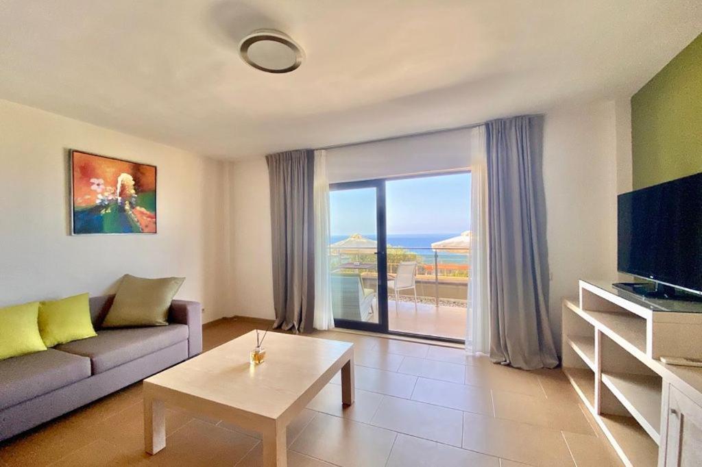 Greek Pride Cronwell Rahoni Hotel (Adults Only) Неа-Скиони Экстерьер фото