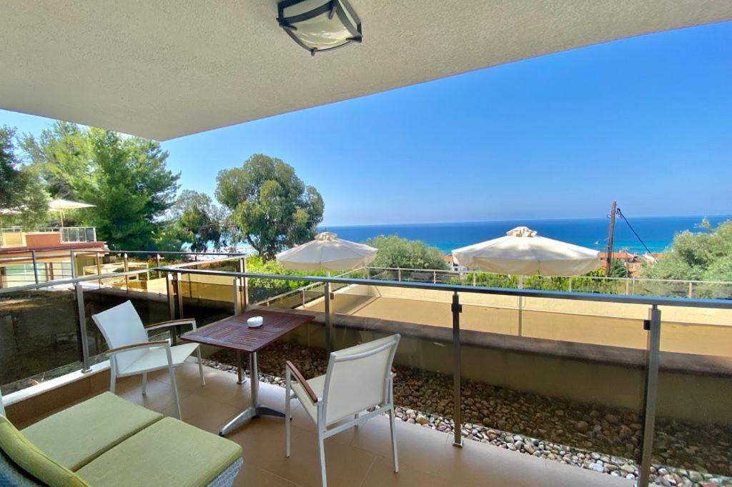 Greek Pride Cronwell Rahoni Hotel (Adults Only) Неа-Скиони Экстерьер фото