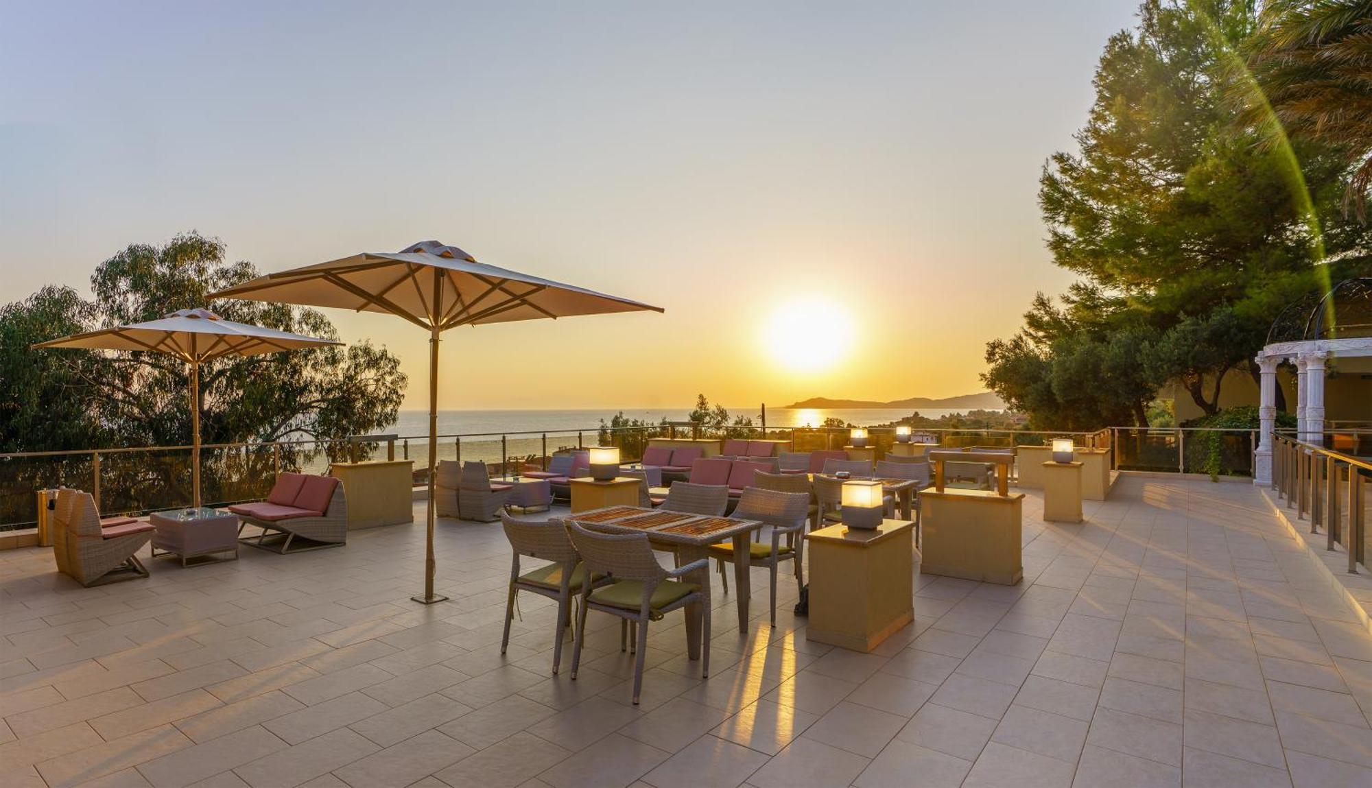 Greek Pride Cronwell Rahoni Hotel (Adults Only) Неа-Скиони Экстерьер фото