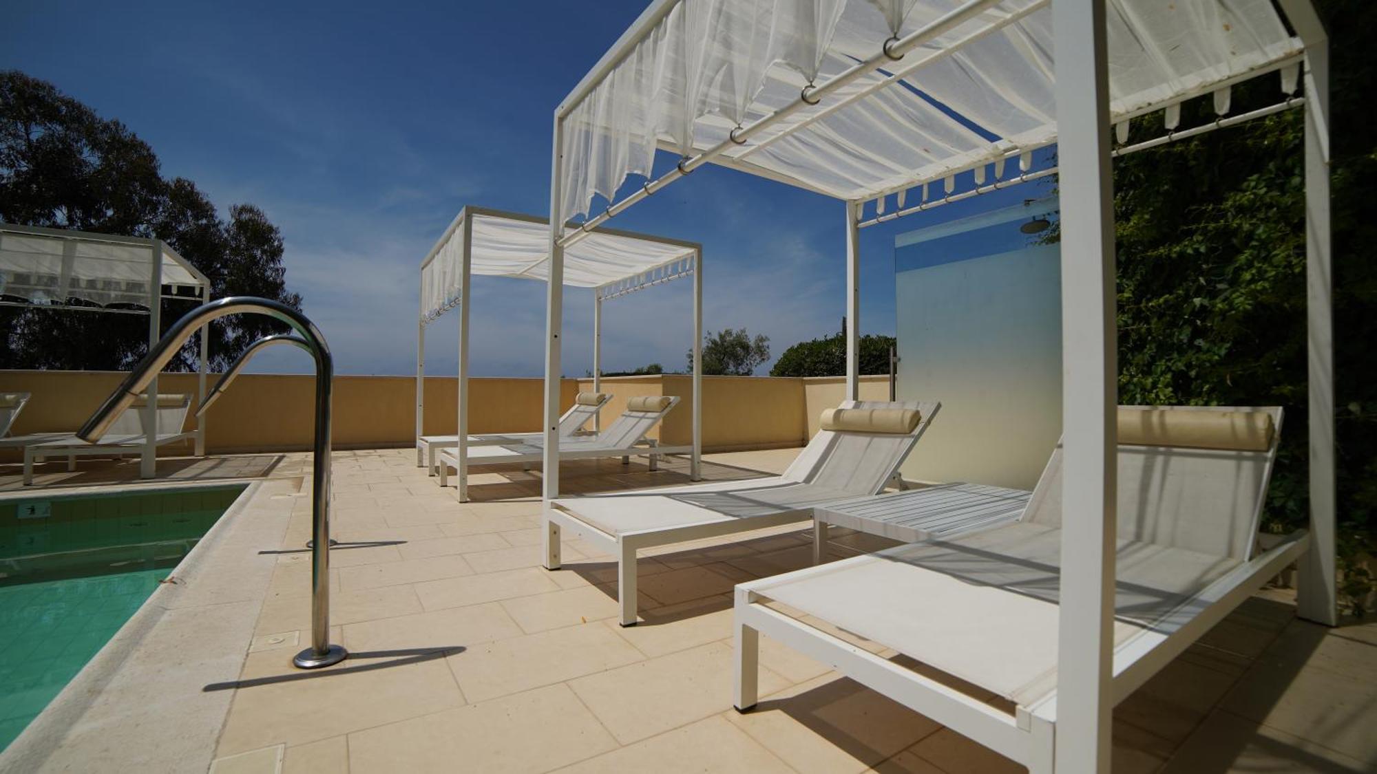 Greek Pride Cronwell Rahoni Hotel (Adults Only) Неа-Скиони Экстерьер фото