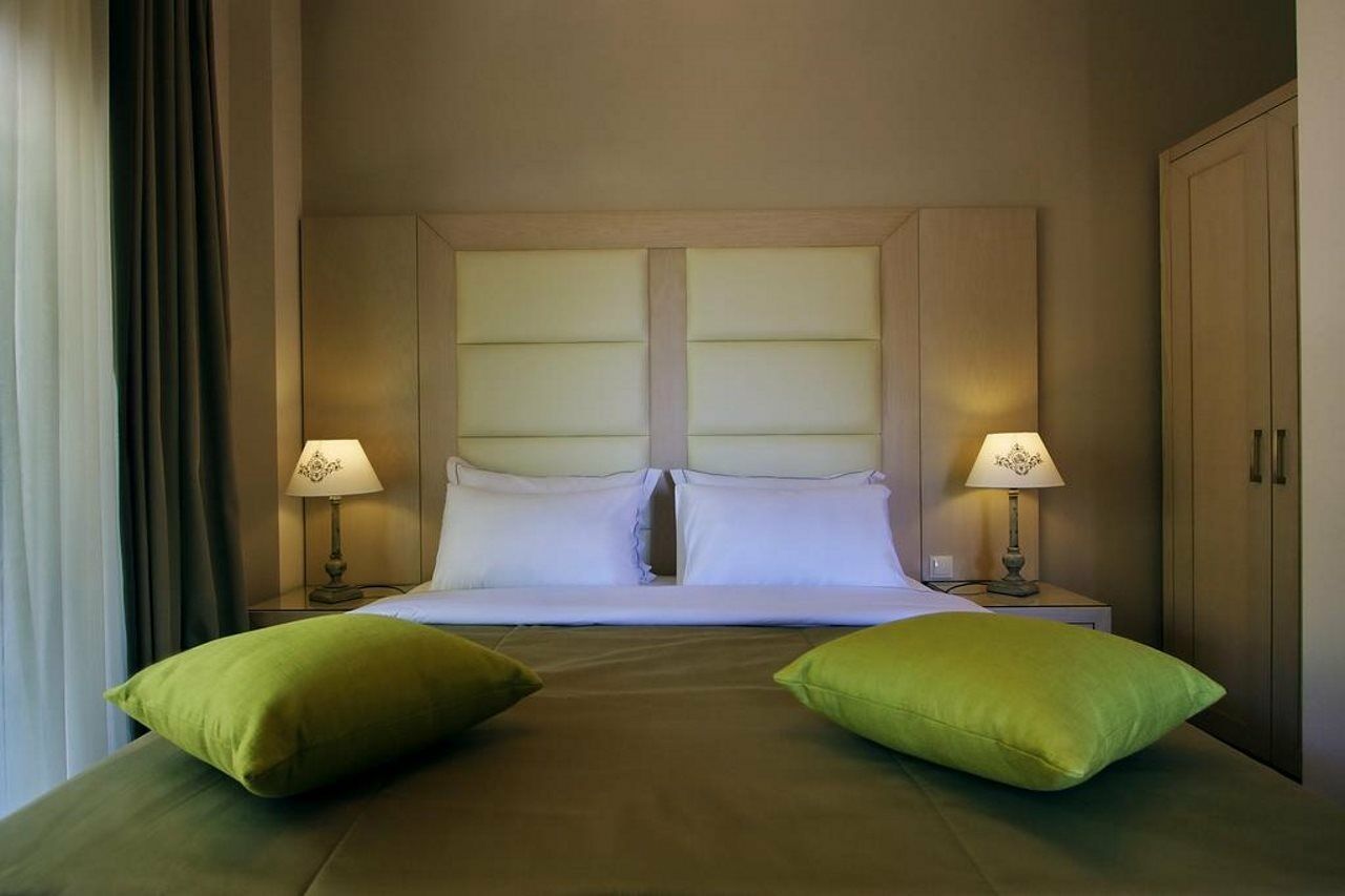 Greek Pride Cronwell Rahoni Hotel (Adults Only) Неа-Скиони Экстерьер фото